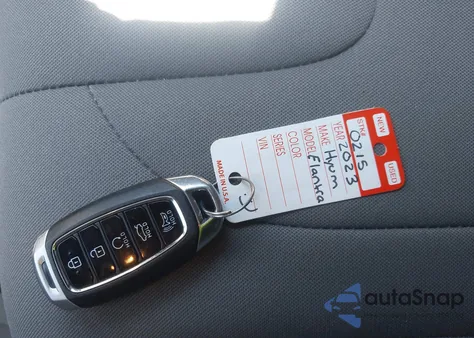 2023 Hyundai Elantra Sel из США, поврежденный, VIN 5NPLS4AG7PH091047